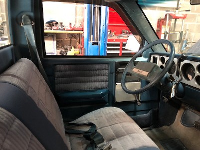 84 GMC Sierra Classic Interior